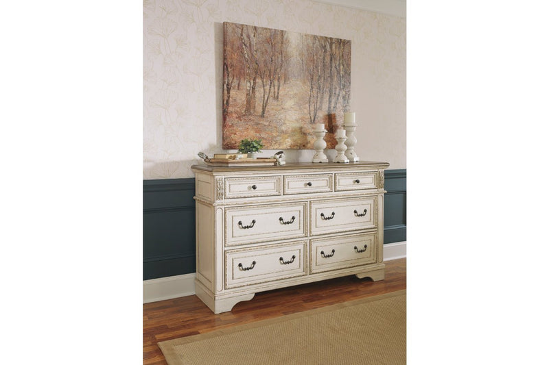Realyn Two - tone Dresser - Lara FurnitureDresser