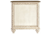 Realyn White/Brown Chairside End Table - Lara FurnitureEnd Table Chair Side