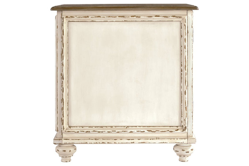 Realyn White/Brown Chairside End Table - Lara FurnitureEnd Table Chair Side