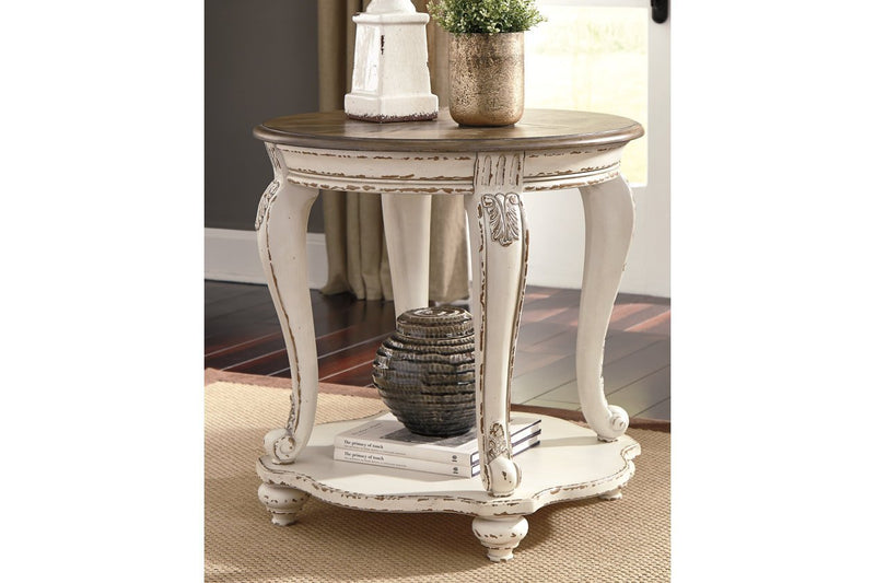 Realyn White/Brown End Table - Lara FurnitureEnd Table