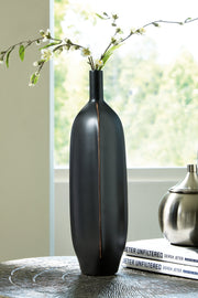 Rhaveney Vase (Set of 3) - Lara FurnitureVase