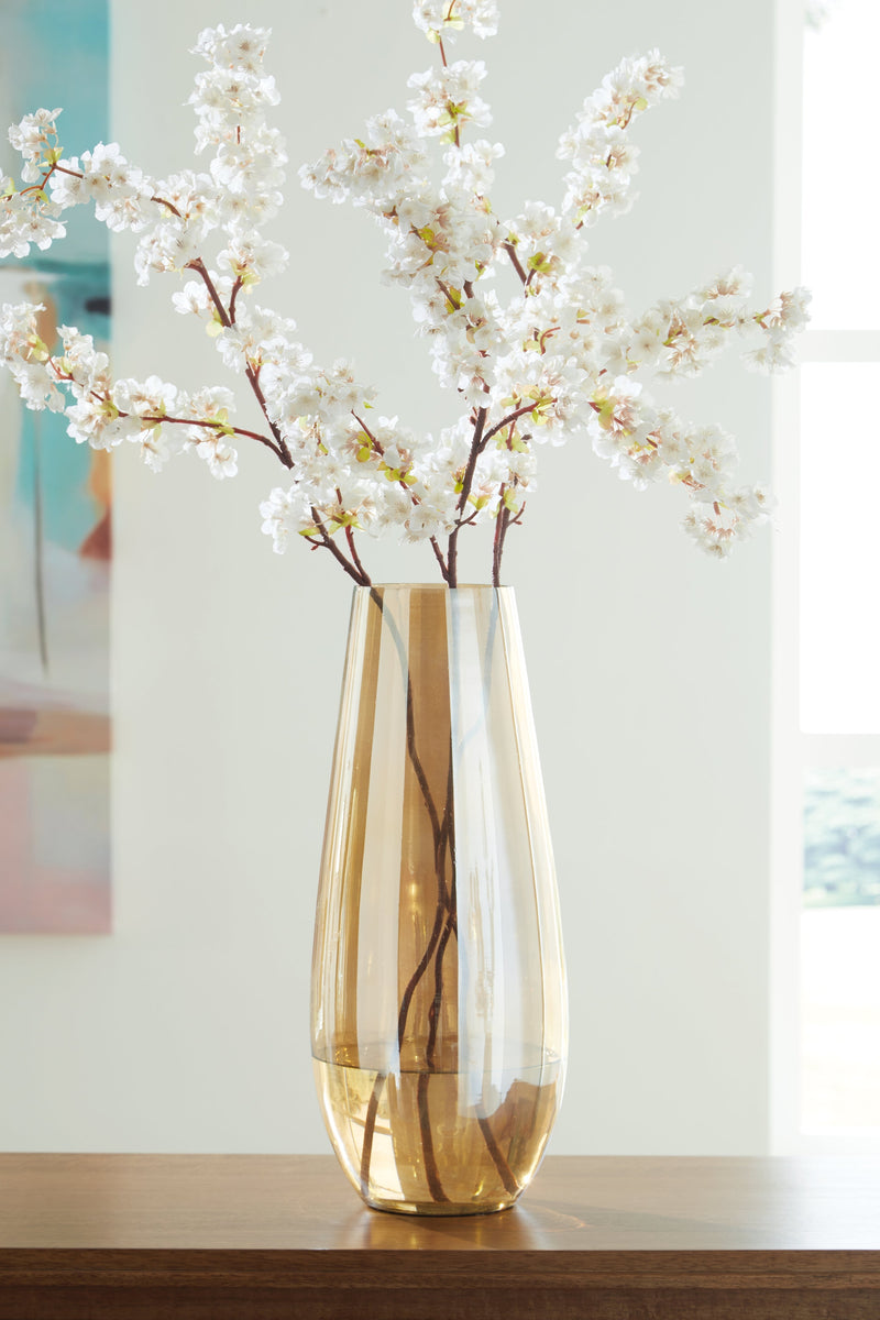 Rhettman Amber Vase - A2900006