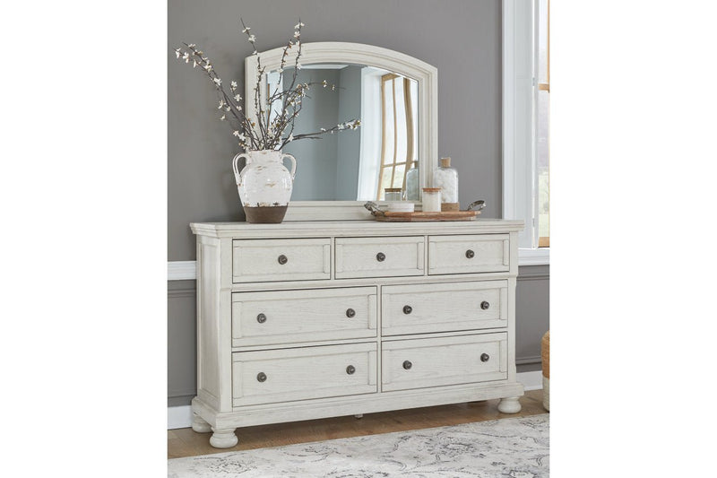 Robbinsdale Antique White Sleigh Bedroom Set - Lara FurnitureBedroom Set