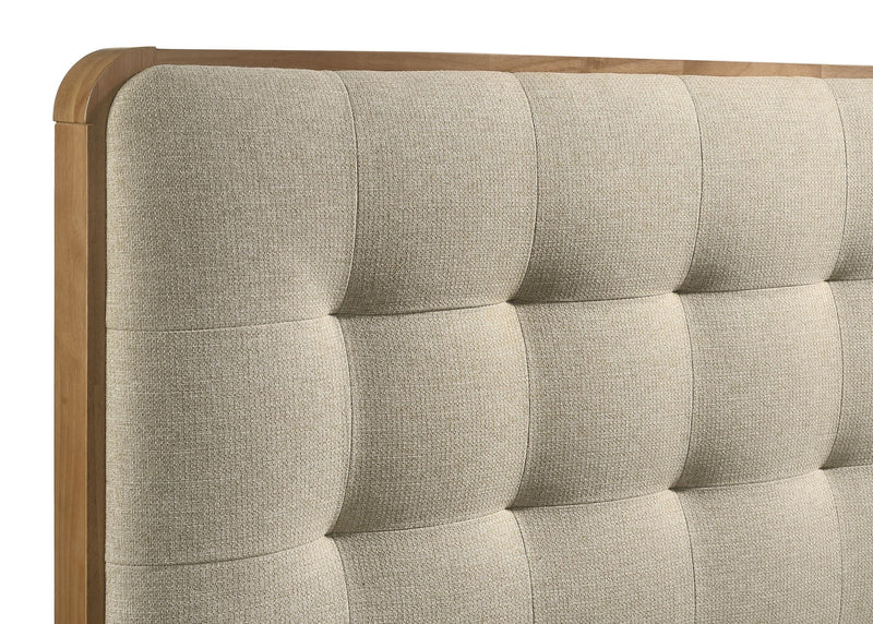 Robyn Wood Eastern King Platform Bed Light Ash - 225091KE