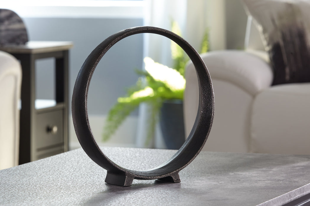 Ryandale Sculpture - Gate FurnitureSculpture