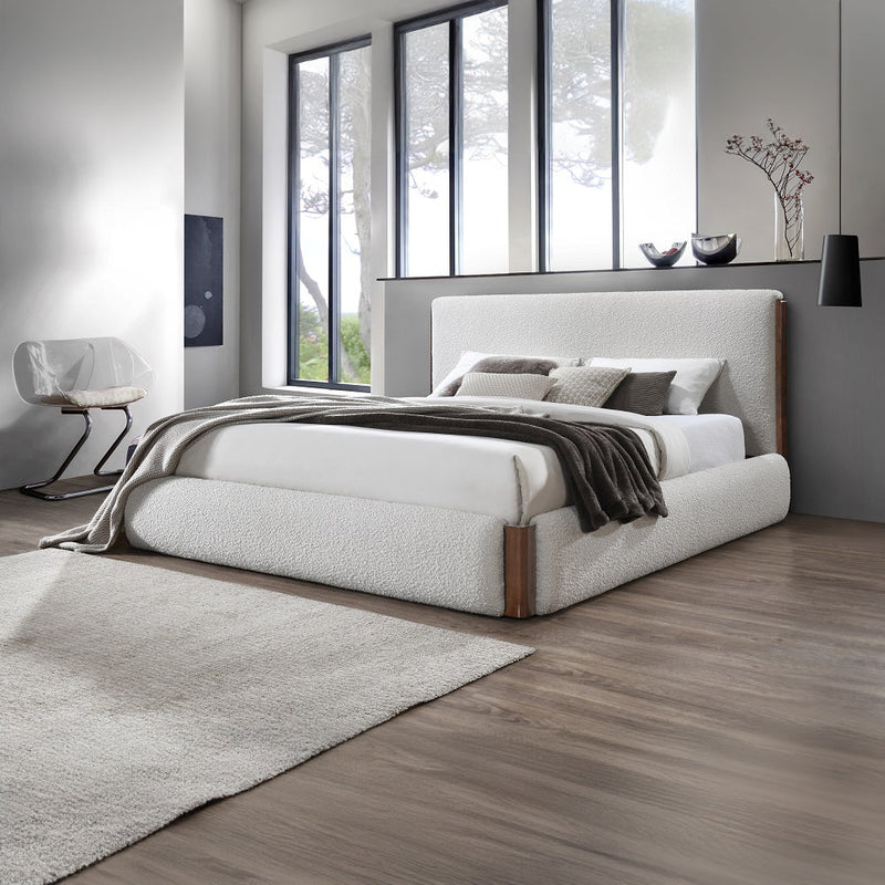 Sandro Queen Bed - BD02470Q