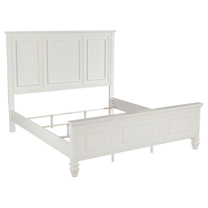Sandy Beach 4-piece Eastern King Bedroom Set Cream White - 201301KEN-S4