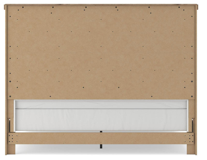 Savonport King Panel Bed, Dresser and Nightstand in White/Brown - PKG025308