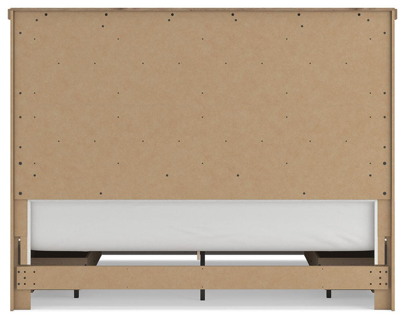 Savonport King Panel Bed with Storage, Dresser, Mirror, Chest and Nightstand in White/Brown - PKG025521