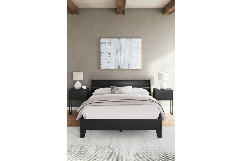Socalle Black Queen Panel Platform Bed - Lara FurnitureQueen Bed