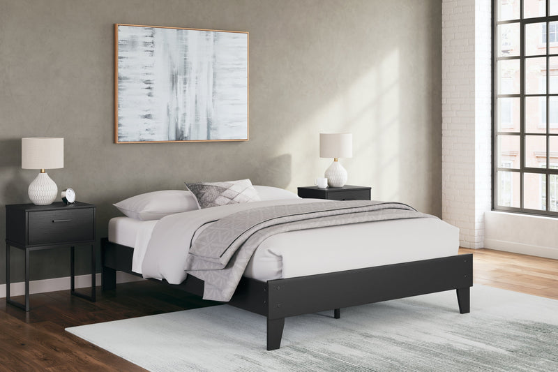 Socalle Black Queen Platform Bed - EB1865-113