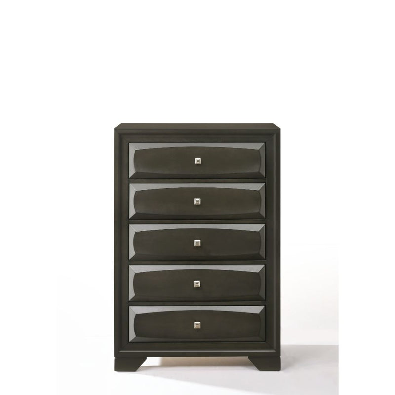 Soteris Chest - 26546