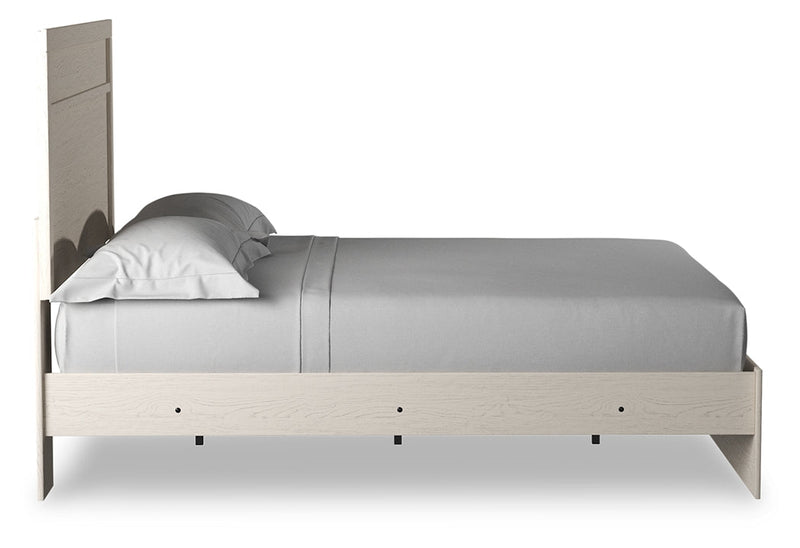 Stelsie Queen Panel Bed with Dresser and Nightstand in White from Ashley - Lara Furniture