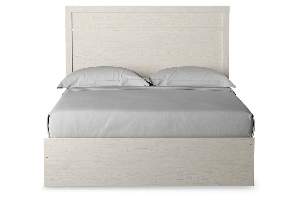 Stelsie White Queen Panel Bed - Gate FurnitureQueen Bed