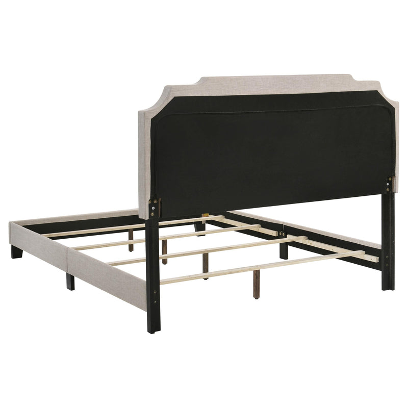 Tamarac Upholstered Queen Panel Bed Beige - 310061Q