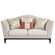Tayden Loveseat W/4 Pillows - LV01156