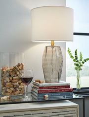Taylow Table Lamp - Lara FurnitureTable Lamp