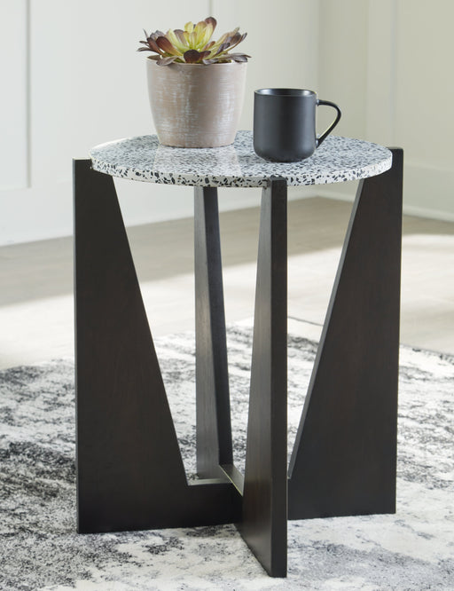 Tellrich Black/White Accent Table - A4000616