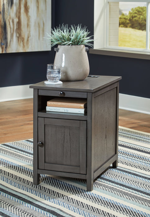 Treytown Chairside End Table - Gate FurnitureEnd Table Chair Side