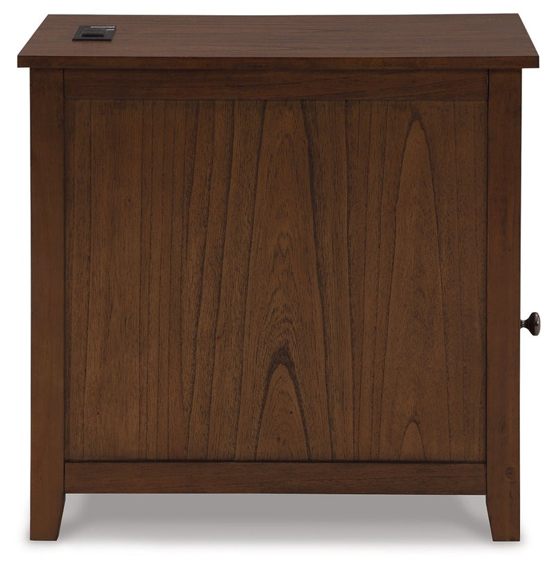Treytown Chairside End Table - Lara FurnitureEnd Table Chair Side