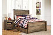 Trinell Brown Nightstand - Lara FurnitureNightstand