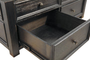 Tyler Creek Coffee Table with 1 End Table in Grayish Brown/Black - PKG008765