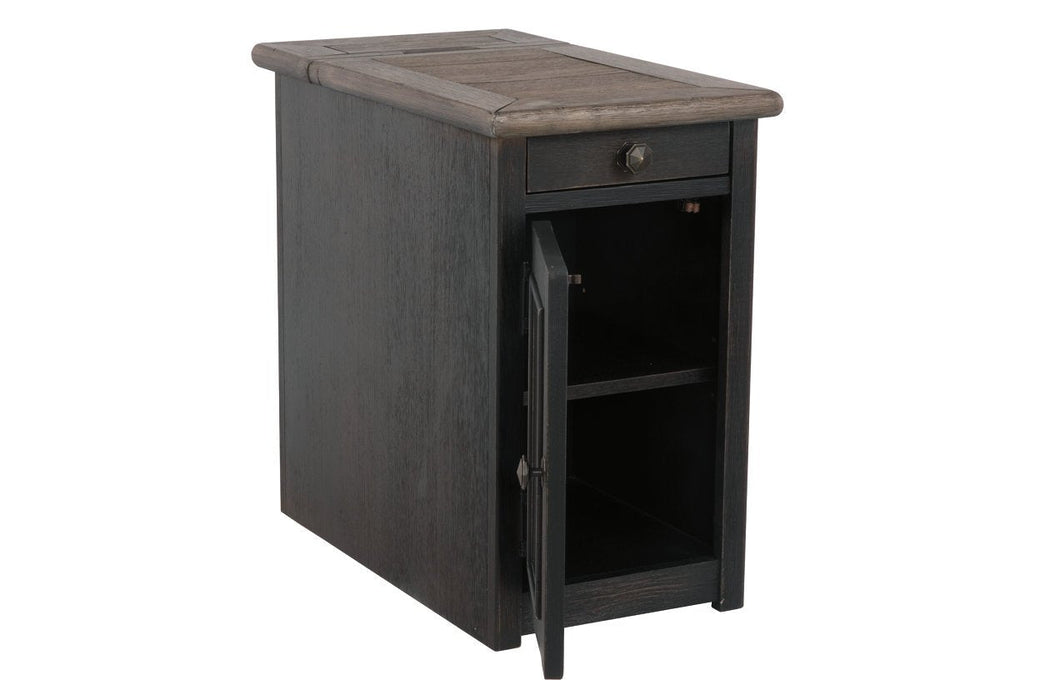 Tyler Creek Grayish Brown/Black Chairside End Table with USB Ports & Outlets - Gate FurnitureEnd Table Chair Side