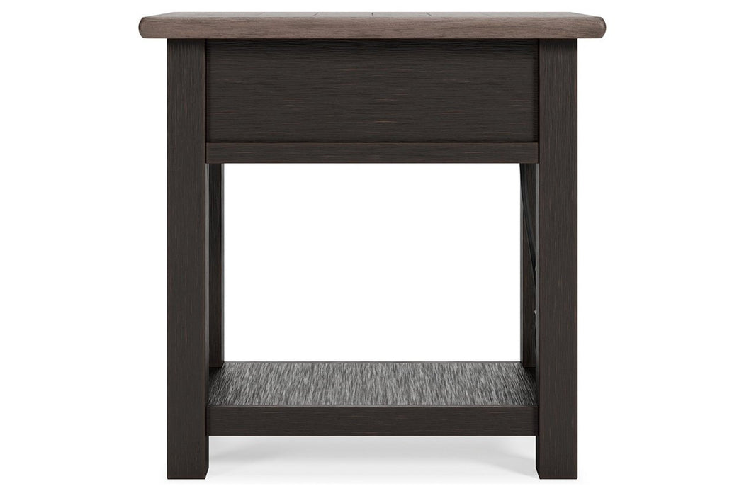 Tyler Creek Two - tone Chairside End Table - Gate FurnitureEnd Table Chair Side