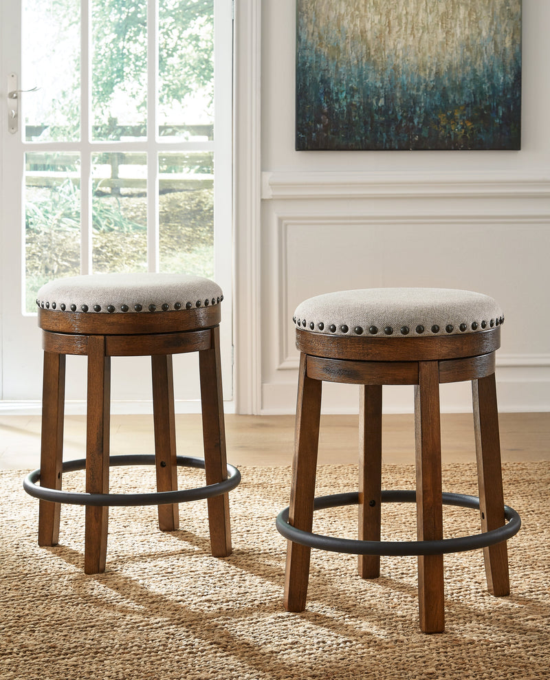 Valebeck Counter Height Stool - Lara FurnitureBarstool