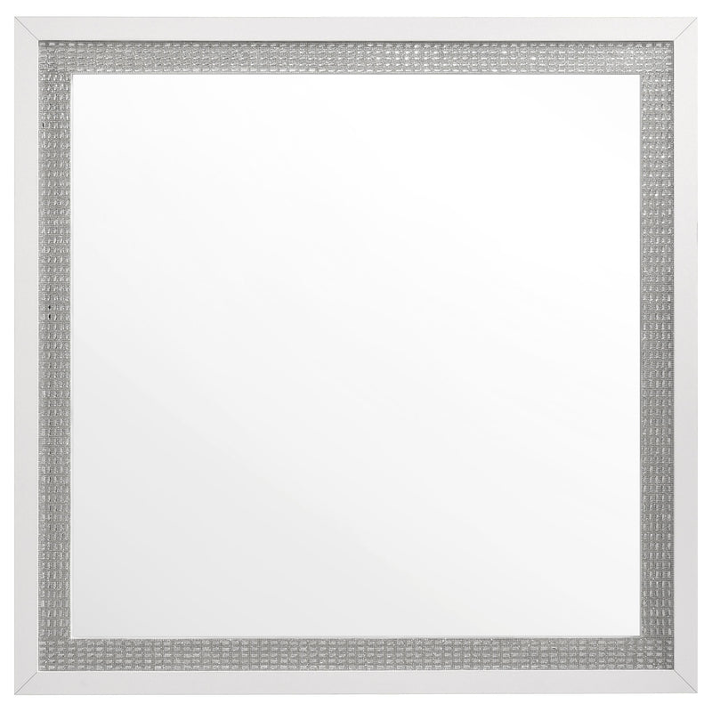 Viana 4-Piece Touch-Control LED Eastern King Bedroom Set White High Gloss - 225211KE-S4