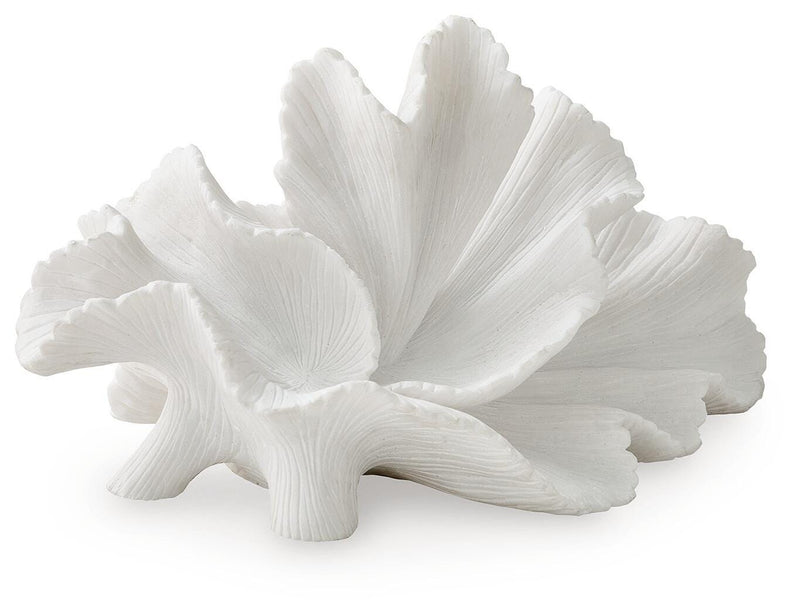 Waynemont White Sculpture - A2000918