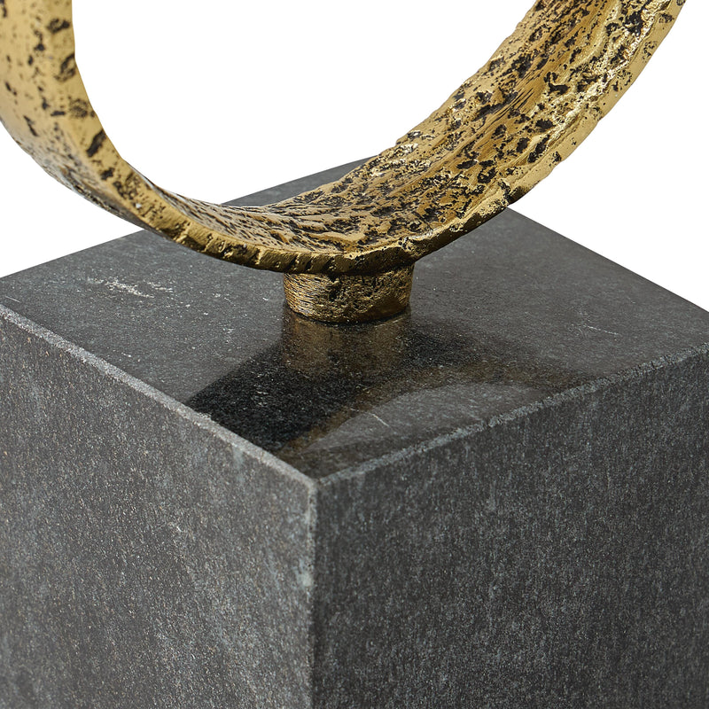Wellcott Gold Finish/Black Sculpture - A2000940