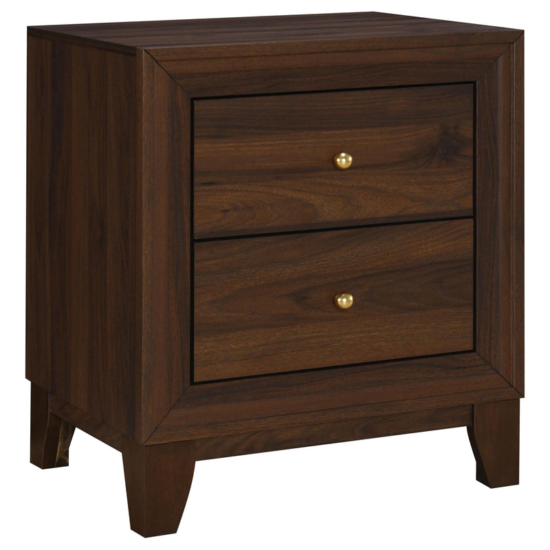 Welsley 4-piece Queen Bedroom Set Walnut - 223441Q-S4