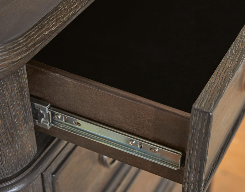 Wickenger Dark Brown Dresser and Mirror - PCB889B1