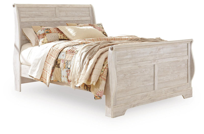 Willowton Queen Sleigh Bed with Mirrored Dresser and Chest in Whitewash - PKG004385
