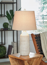 Willport Table Lamp (Set of 2) - Lara FurnitureTable Lamp Pair