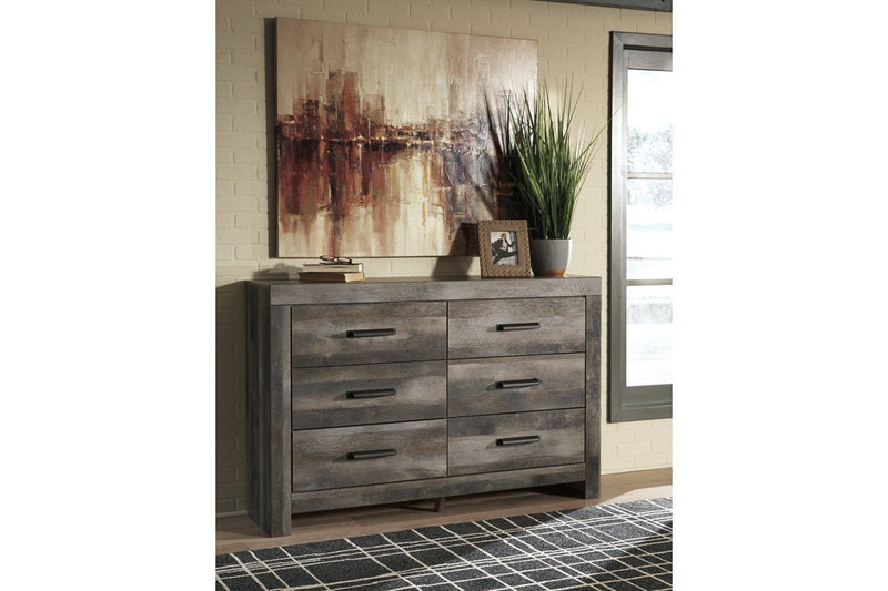Wynnlow Gray Dresser - Lara FurnitureDresser