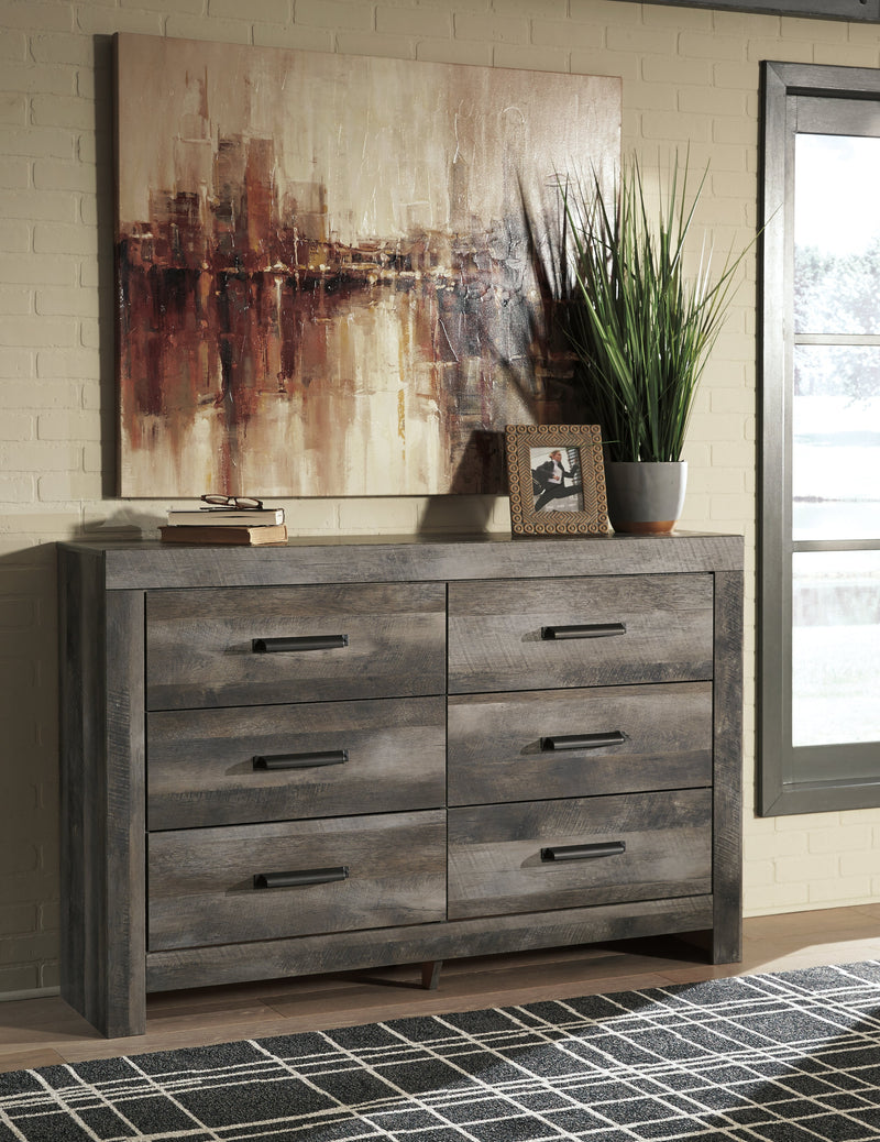 Wynnlow Queen Panel Bed with Dresser in Gray - PKG005115