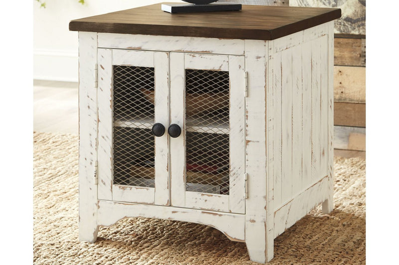 Wystfield White/Brown End Table - Lara FurnitureEnd Table