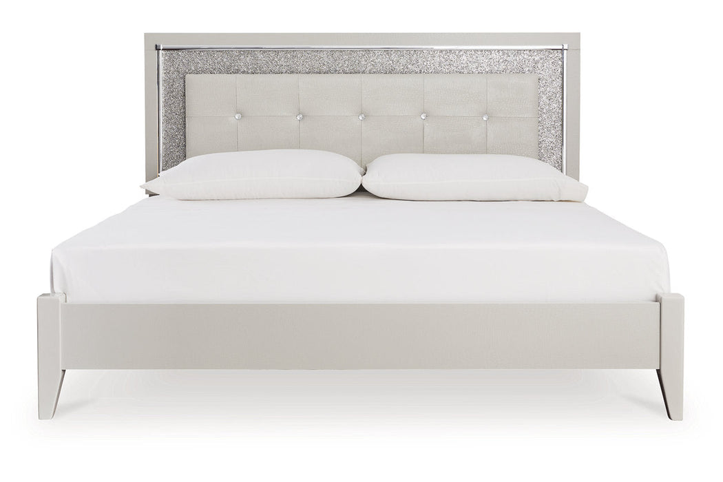 Zyniden Silver King Upholstered Panel Bed - Gate FurnitureKing Bed