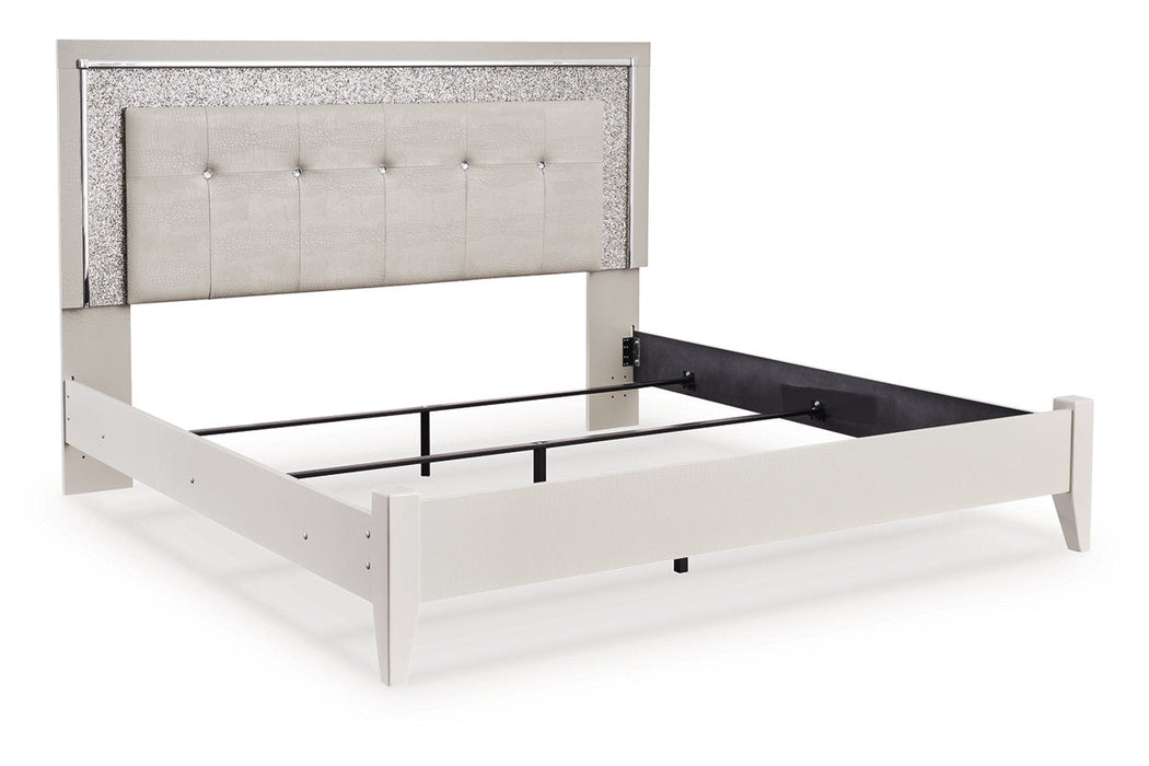 Zyniden Silver King Upholstered Panel Bed - Gate FurnitureKing Bed