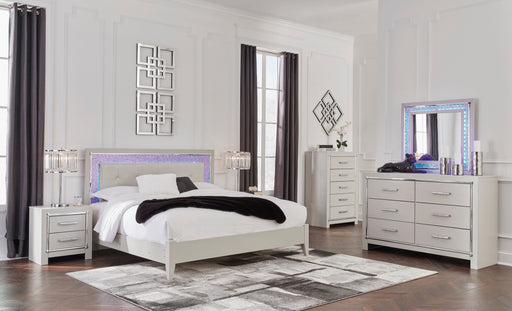 Zyniden Silver Upholstered Panel Bedroom Set - Gate FurnitureBedroom Set