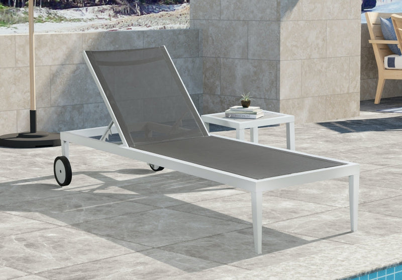 [HOT DEAL] Nizuc Aluminum / Polywood Grey Outdoor Patio Aluminum End Table
