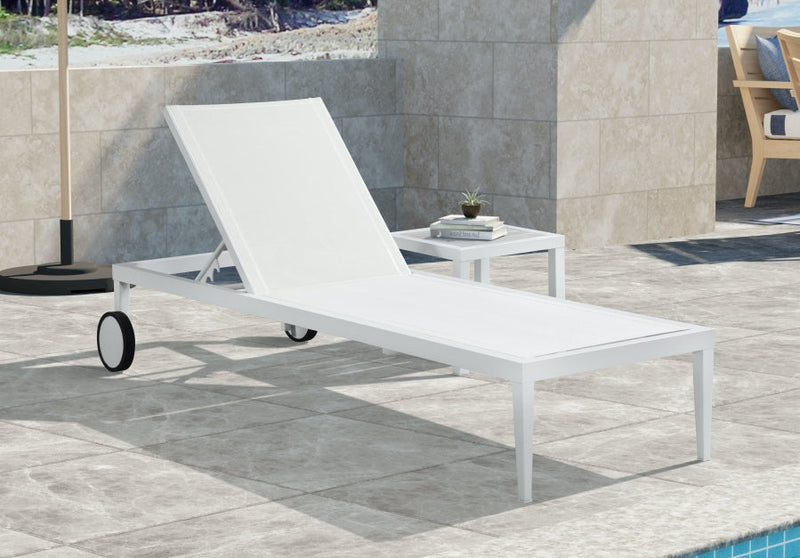 [HOT DEAL] Nizuc Mesh / Aluminum White Outdoor Patio Aluminum Mesh Chaise Lounge Chair