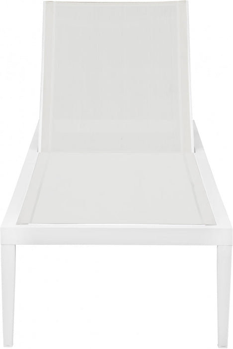 [HOT DEAL] Nizuc Mesh / Aluminum White Outdoor Patio Aluminum Mesh Chaise Lounge Chair