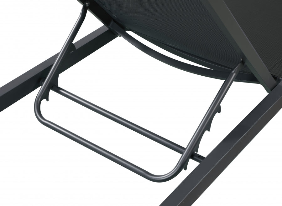 [HOT DEAL] Nizuc Mesh / Aluminum Black Outdoor Patio Aluminum Mesh Chaise Lounge Chair