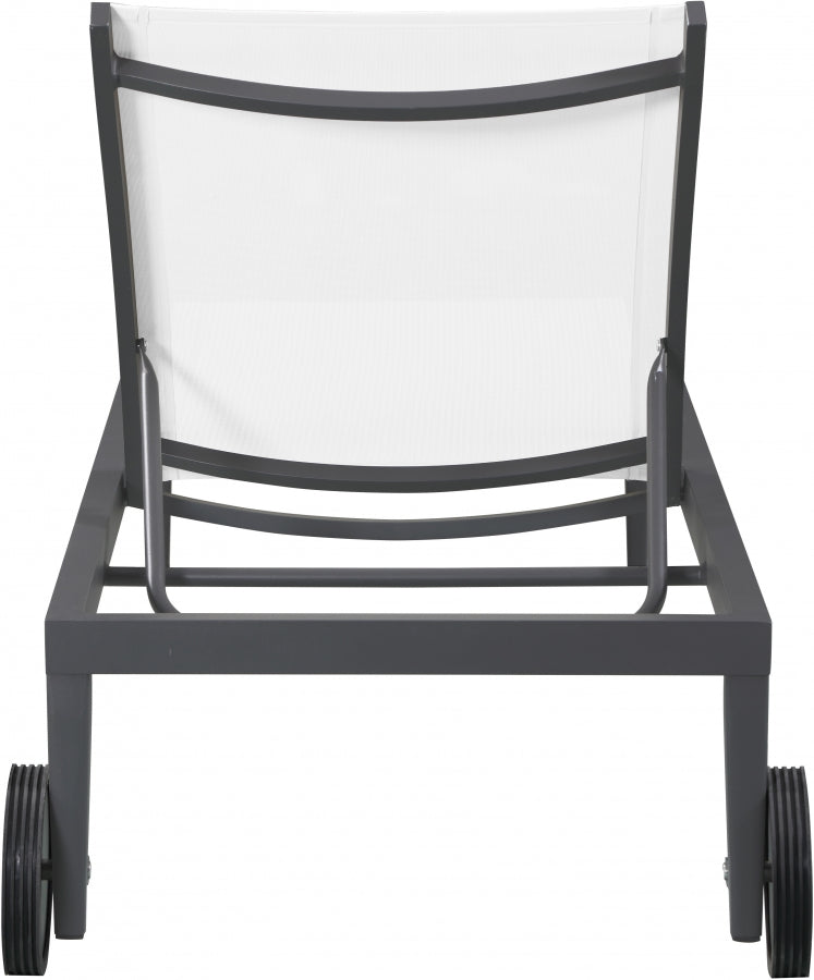 [HOT DEAL] Nizuc Mesh / Aluminum White Outdoor Patio Aluminum Mesh Chaise Lounge Chair