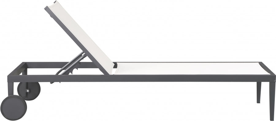 [HOT DEAL] Nizuc Mesh / Aluminum White Outdoor Patio Aluminum Mesh Chaise Lounge Chair