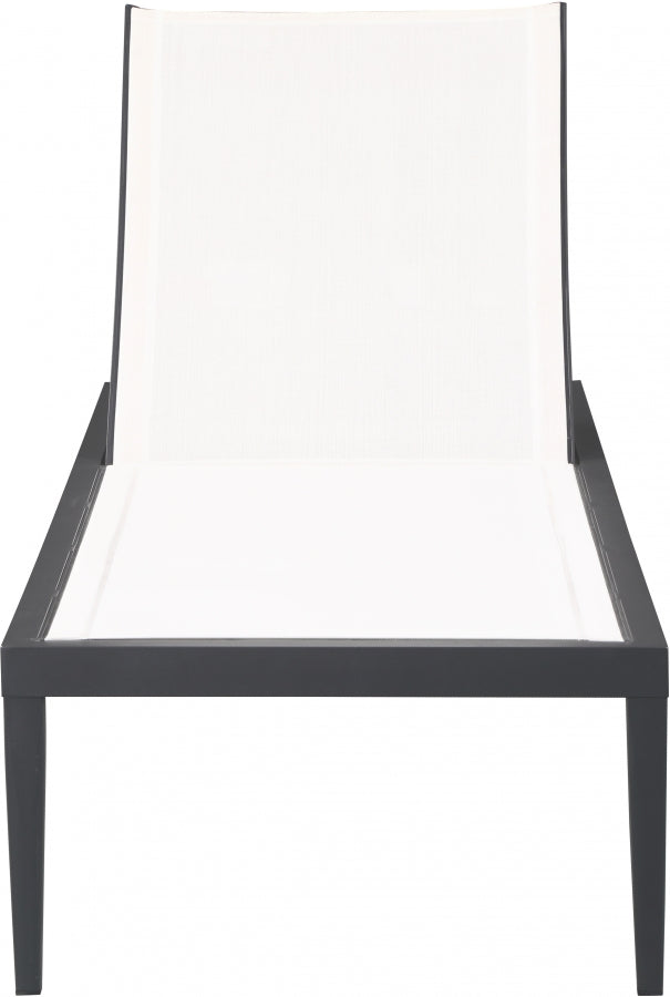 [HOT DEAL] Nizuc Mesh / Aluminum White Outdoor Patio Aluminum Mesh Chaise Lounge Chair