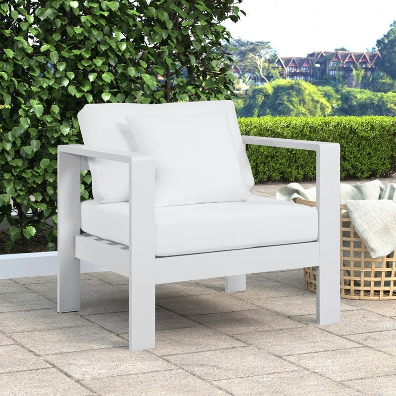 [HOT DEAL] Nizuc Fabric / Foam / Aluminum White Outdoor Patio Aluminum Arm Chair